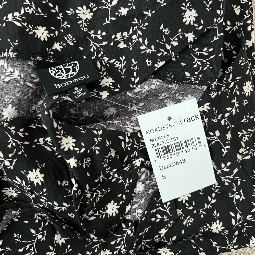 💗BOBEAU Front Tie Ruffle Button Tank - Picture 11 of 11